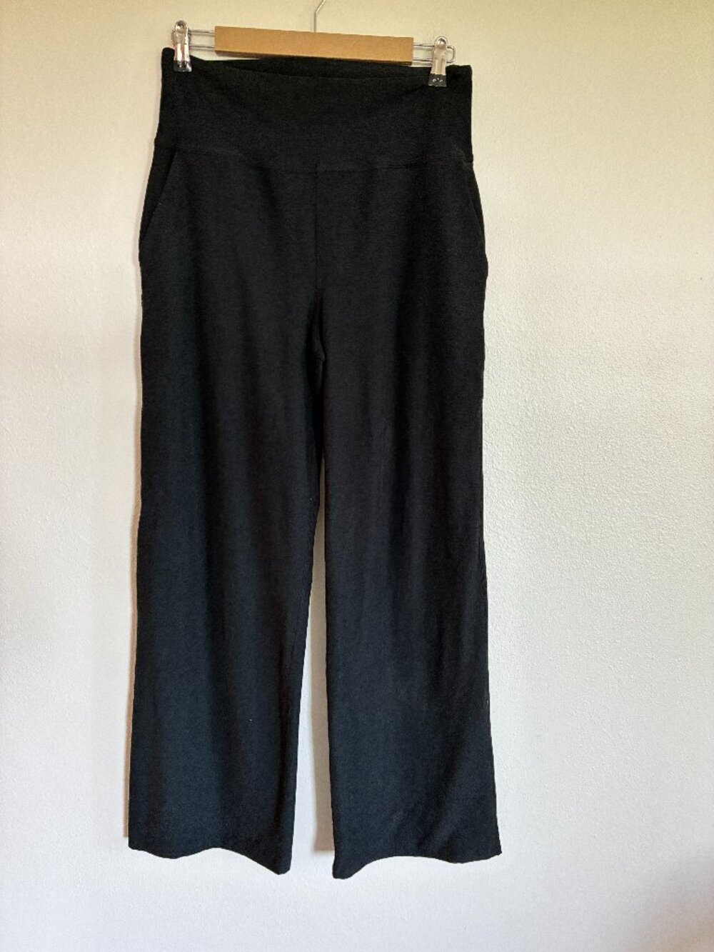 Beyond Yoga Pants Charcoal Gray Wide Leg Athleisure Lounge Comfort - Picture 1 of 6